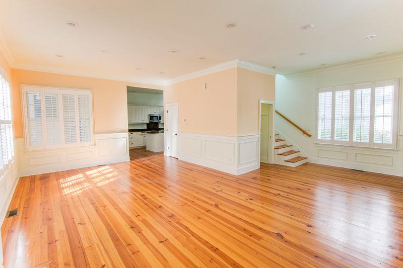 52 Alberta Ave, Charleston, SC 29403
