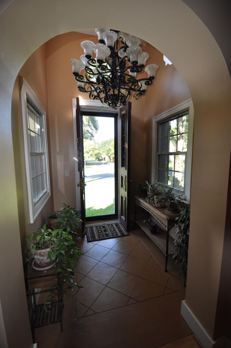 346 Cabell St, Charleston, SC 29407