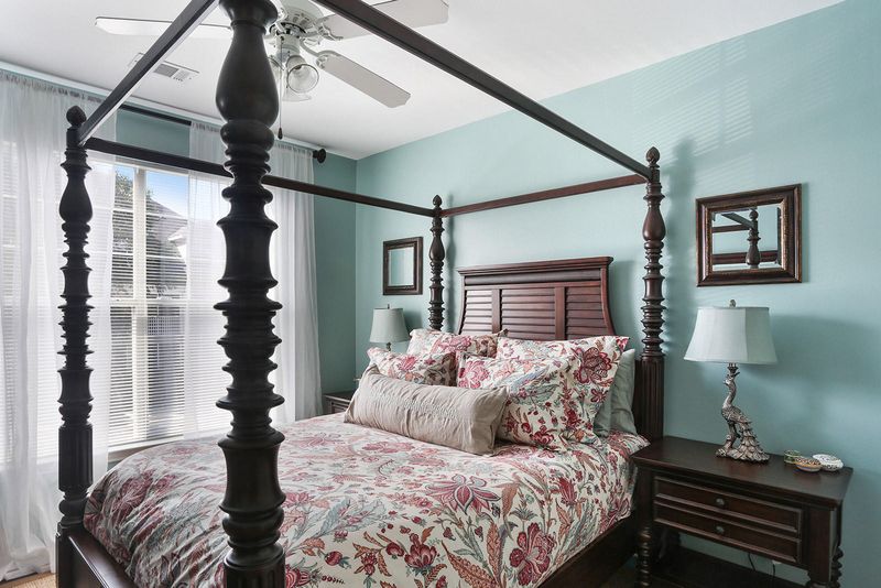 130 River Landing Dr #3215, Daniel Island, SC 29492