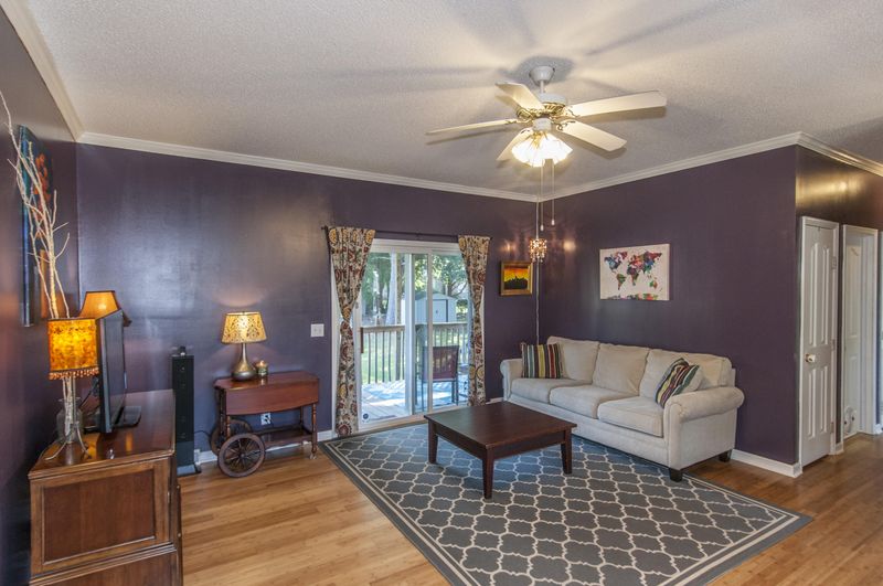 4738 Holbird Dr, North Charleston, SC 29405