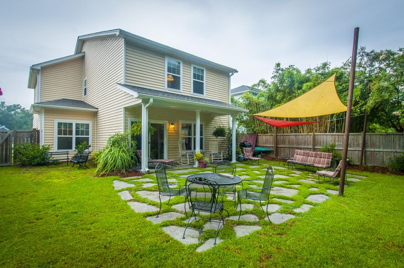 1521 Thoroughbred Blvd, Johns Island, SC 29455