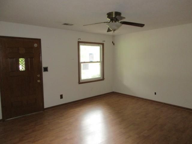 21 Westfield Ave, Goose Creek, SC 29445