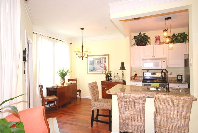 2021 Chatelain Way, Mount Pleasant, SC 29464