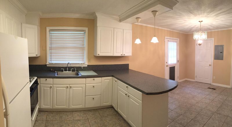 1116 Dickson Ave, Hanahan, SC 29410