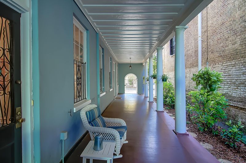 89 Rutledge Ave, Charleston, SC 29401