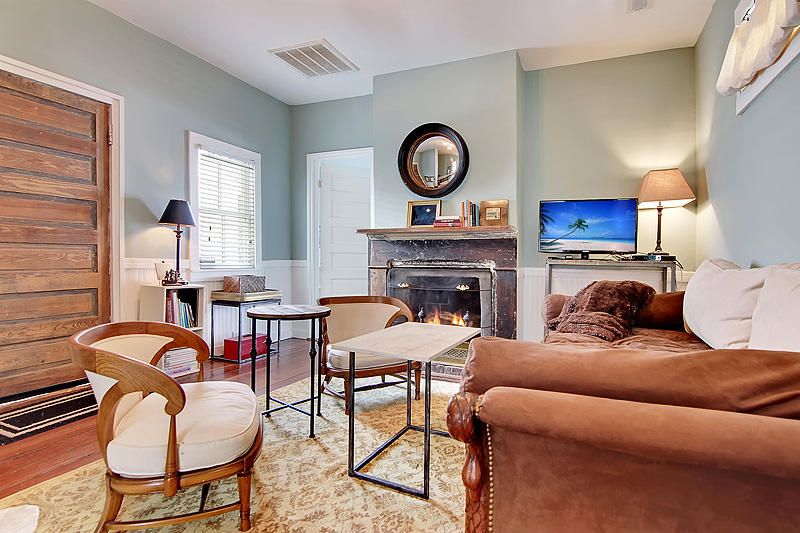 2.5 Larnes St, Charleston, SC 29403
