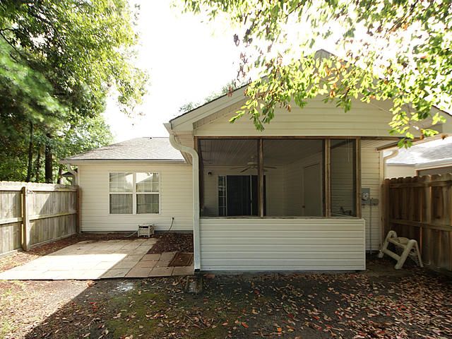 1695 Dexter Ln, Charleston, SC 29412