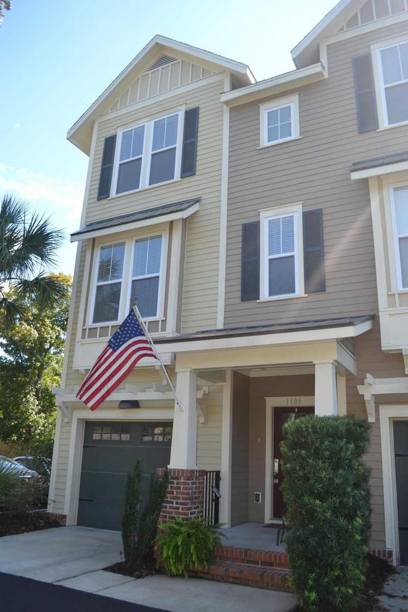 1181 Dingle Rd, Mount Pleasant, SC 29466