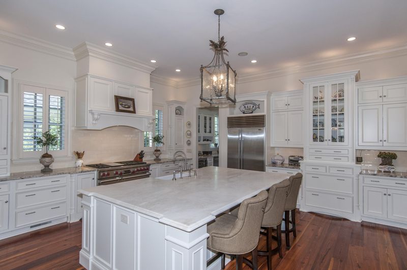 643 Island Park Dr, Daniel Island, SC 29492