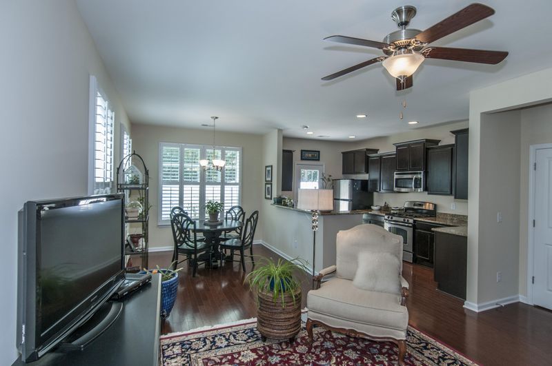 1674 Saint Johns Parrish Way, Johns Island, SC 29455
