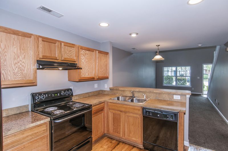 225 Jackson St, Goose Creek, SC 29445
