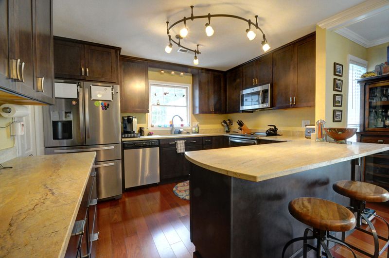 1444 Allen St, Mount Pleasant, SC 29464