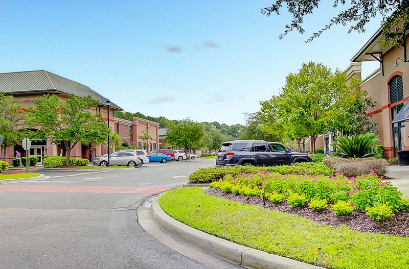 2000 Belle Isle Ave #201, Mount Pleasant, SC 29464