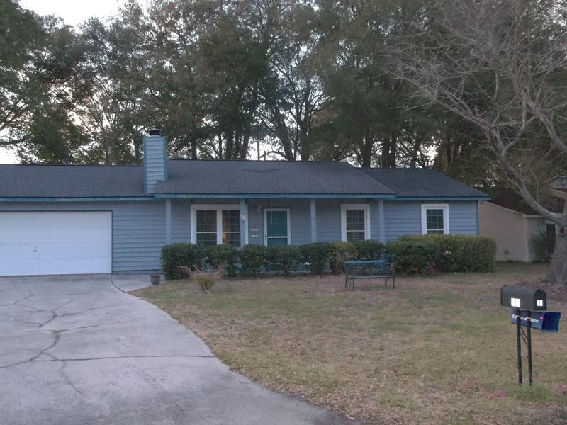 48 Held Cir, Charleston, SC 29412