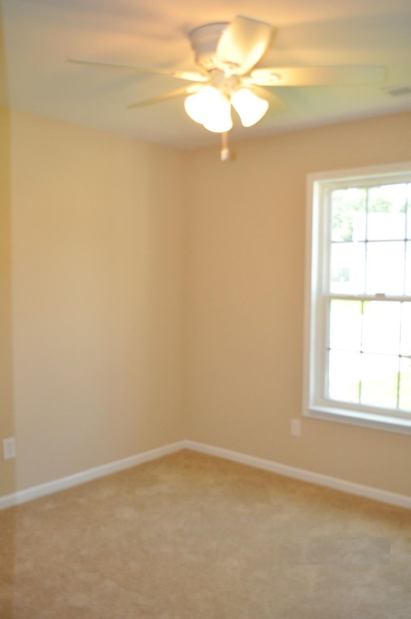 248 Reagan Dr, Summerville, SC 29483