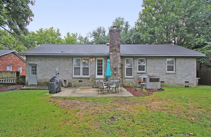 111 Flamingo Dr, Ladson, SC 29456
