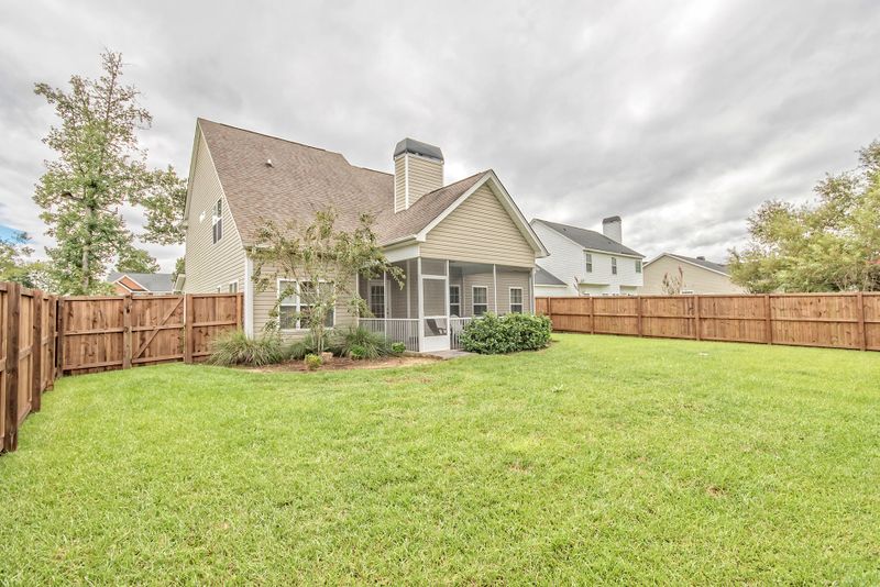 205 Seth Ct, Goose Creek, SC 29445