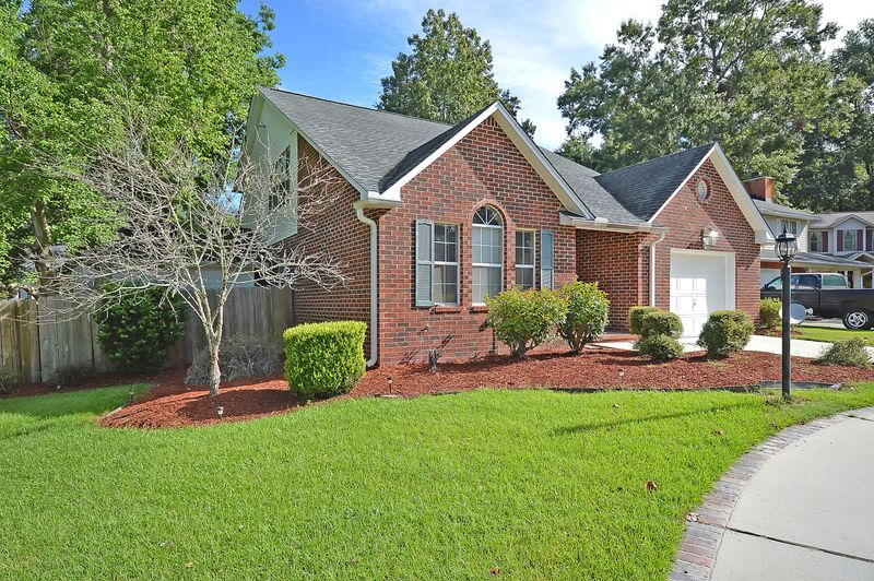 2297 Ballston Ct, North Charleston, SC 29406