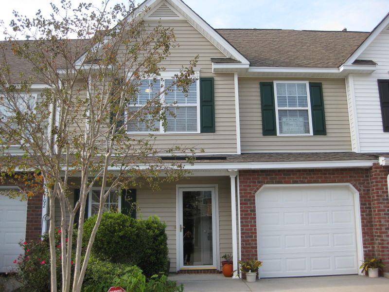 702 Poplar Grove Pl, Summerville, SC 29483