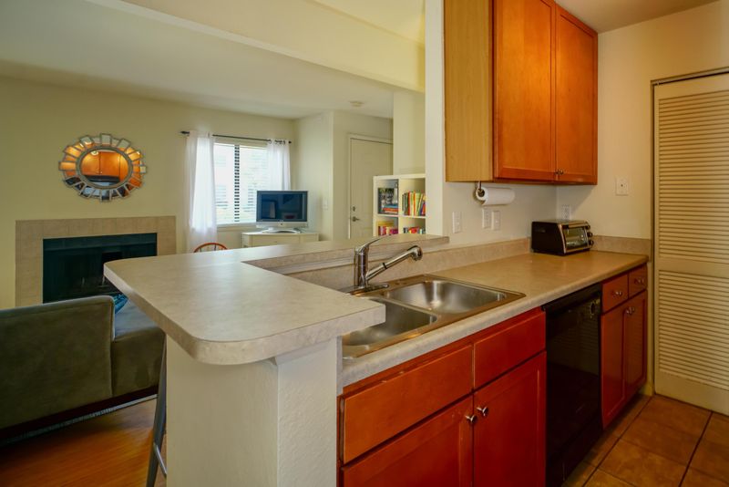 265 Alexandra Dr #14, Mount Pleasant, SC 29464