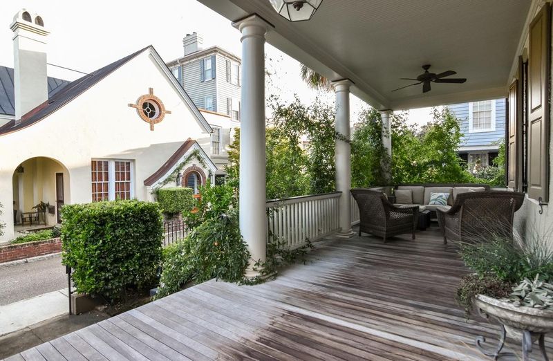4 Lamboll St, Charleston, SC 29401