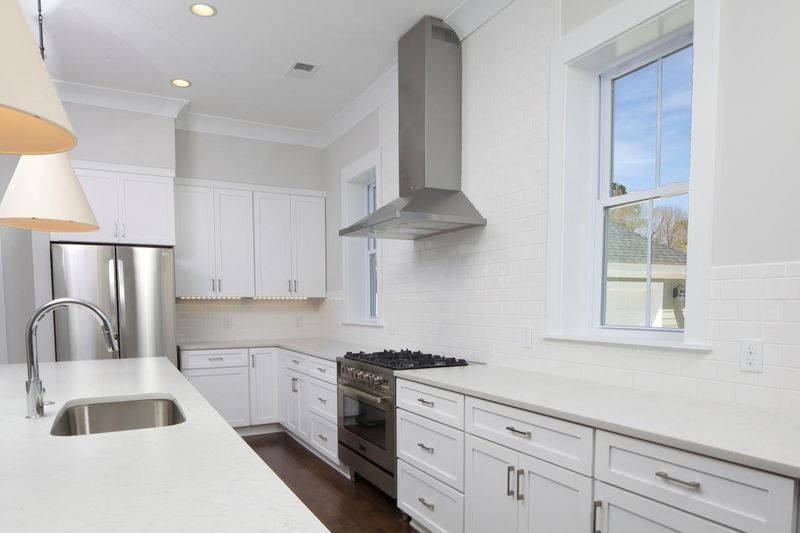 5148 Celtic Dr, North Charleston, SC 29405