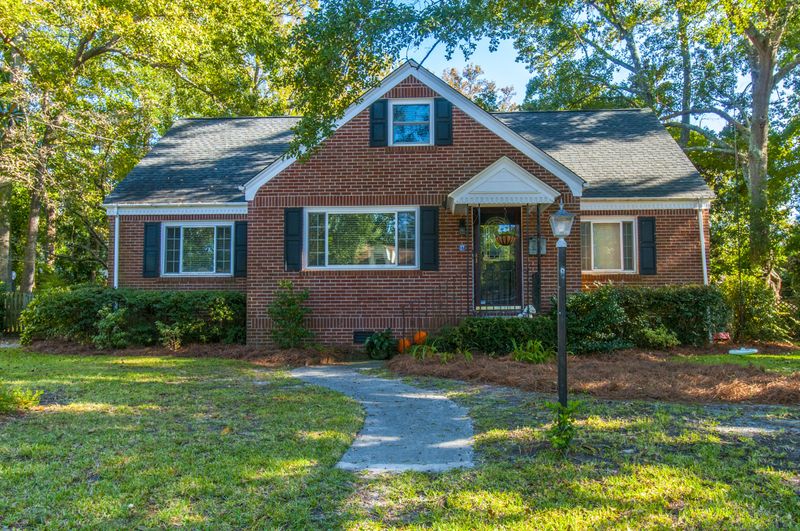 17 Tarleton Dr, Charleston, SC 29407