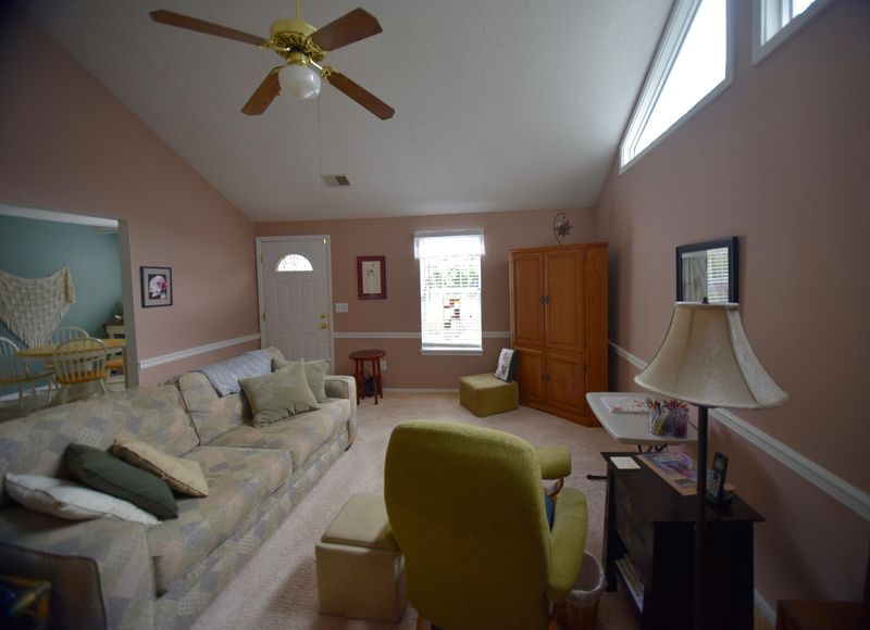 1735 Orange Grove Shores Dr, Charleston, SC 29407