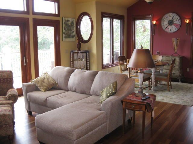 8515 St Pierre Creek Dr, Edisto Island, SC 29438