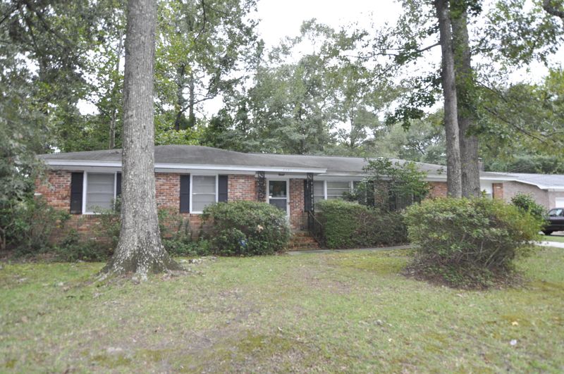 2201 S Dallerton Cir, Charleston, SC 29414