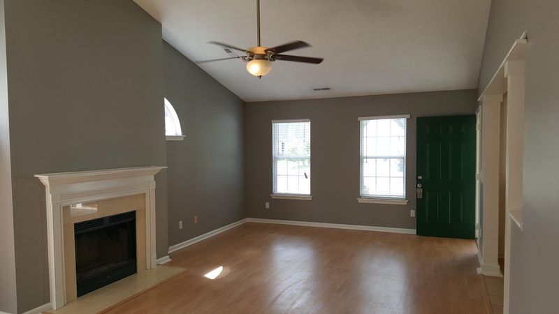 8532 Brookforest Dr, North Charleston, SC 29406