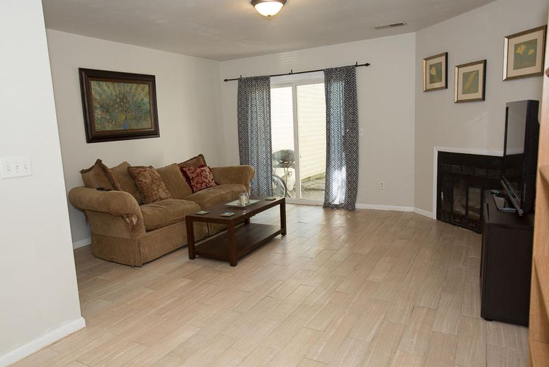 15 Town Park Ln #C, Charleston, SC 29412
