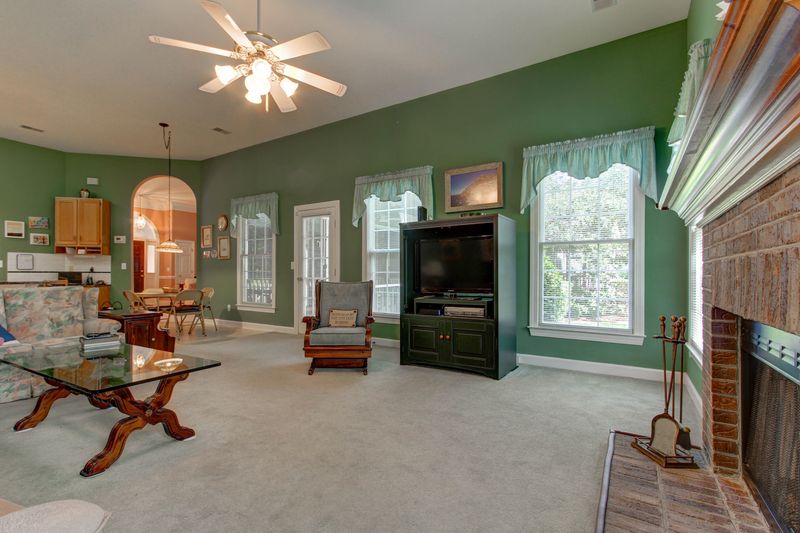 3128 Linksland Rd, Mount Pleasant, SC 29466