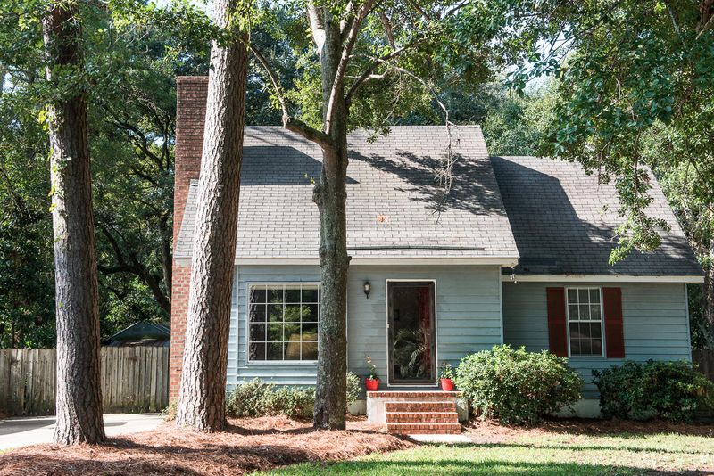 1191 Pleasant Pines Rd, Mount Pleasant, SC 29464