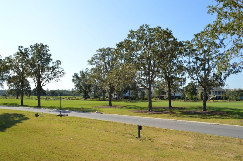 614 Bermuda Isle St, Charleston, SC 29492