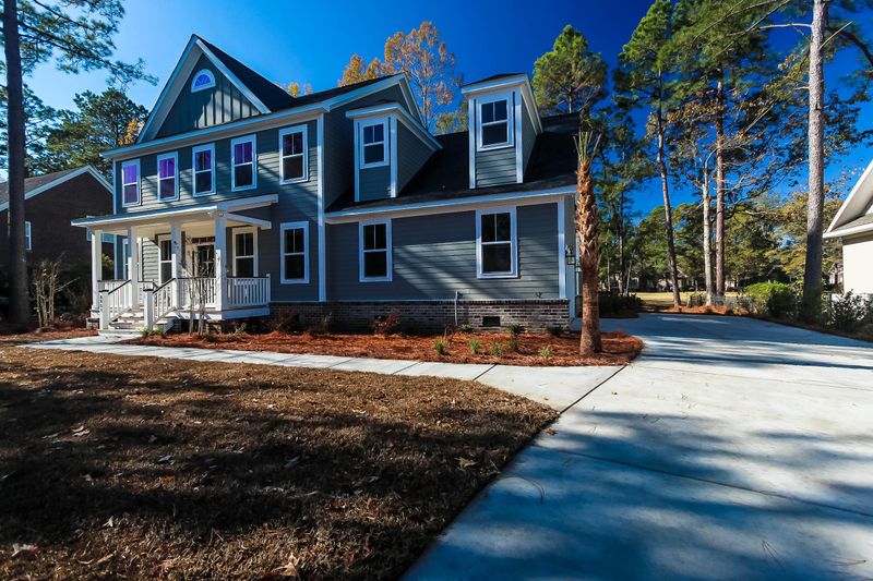 8851 E Fairway Woods Dr, North Charleston, SC 29420