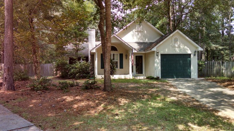 1950 Walkers Ferry Pl, Johns Island, SC 29455