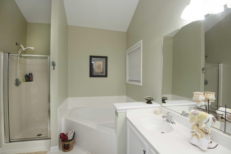 1433 Thayer Pl, Mount Pleasant, SC 29466