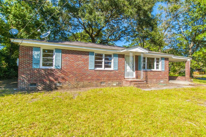 227 Culver Ave, Charleston, SC 29407
