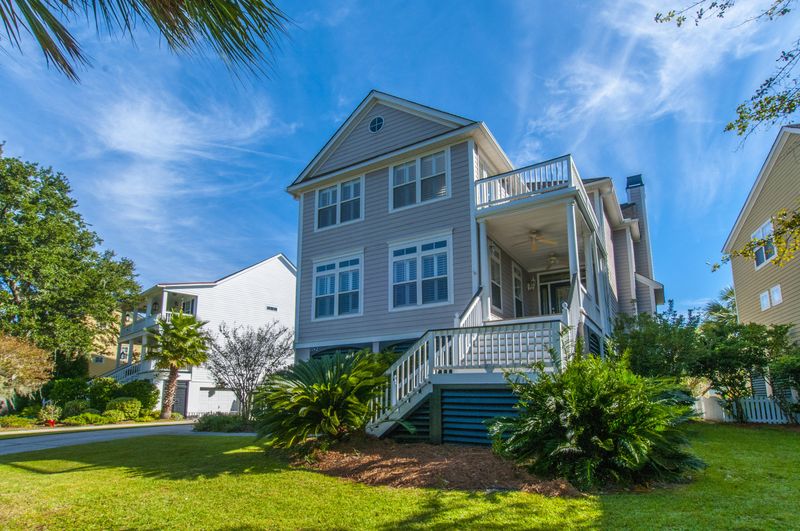 2242 N Marsh Dr, Mount Pleasant, SC 29466