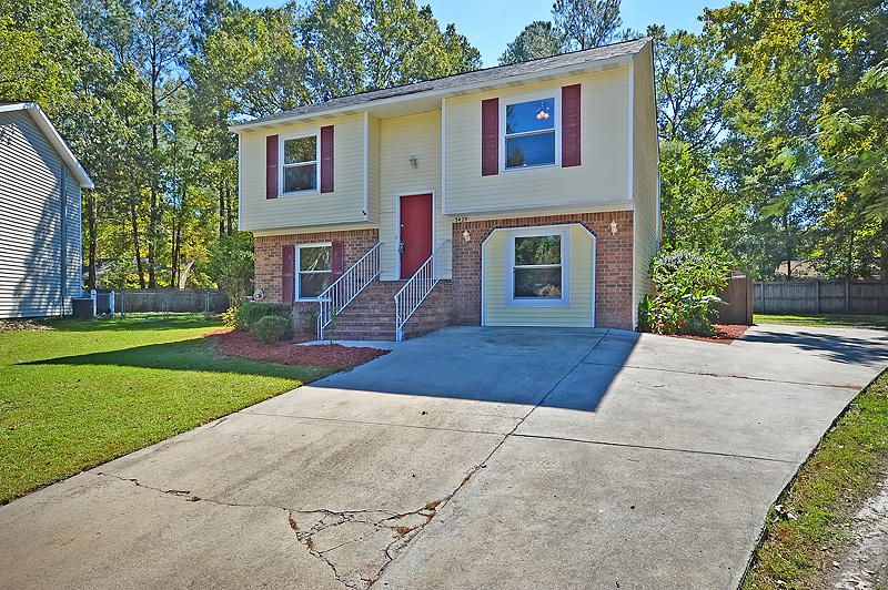 3429 Smoketree Ct, North Charleston, SC 29420