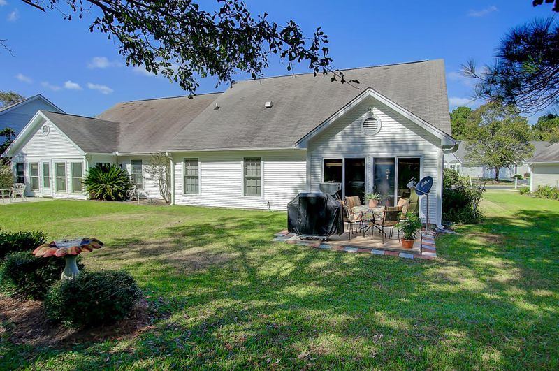 9083 Delancey Cir, North Charleston, SC 29406