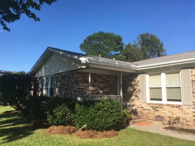 109 Myer Ln, Goose Creek, SC 29445
