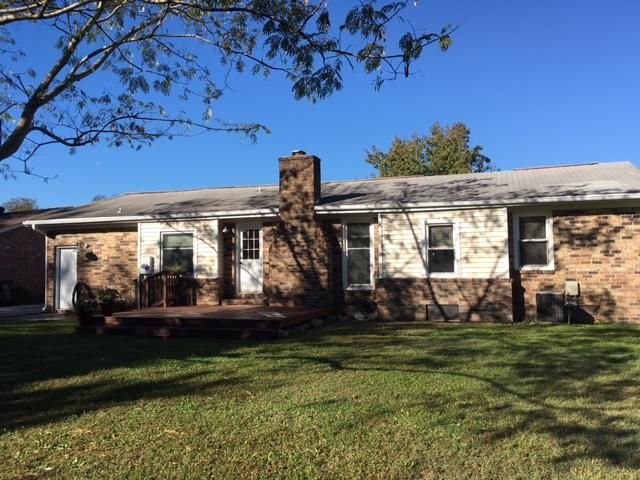 109 Myer Ln, Goose Creek, SC 29445