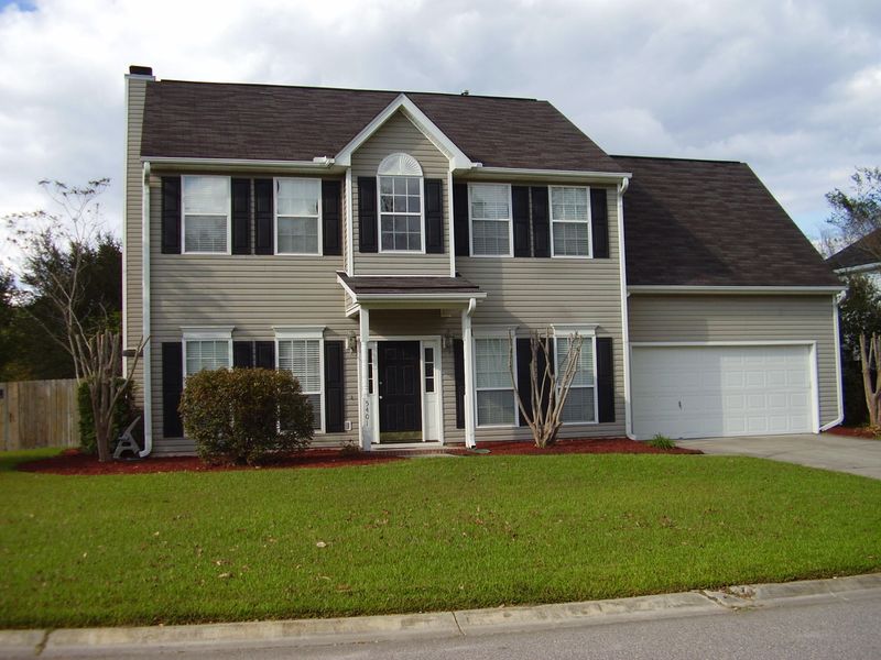 5401 Langston Pk, North Charleston, SC 29420