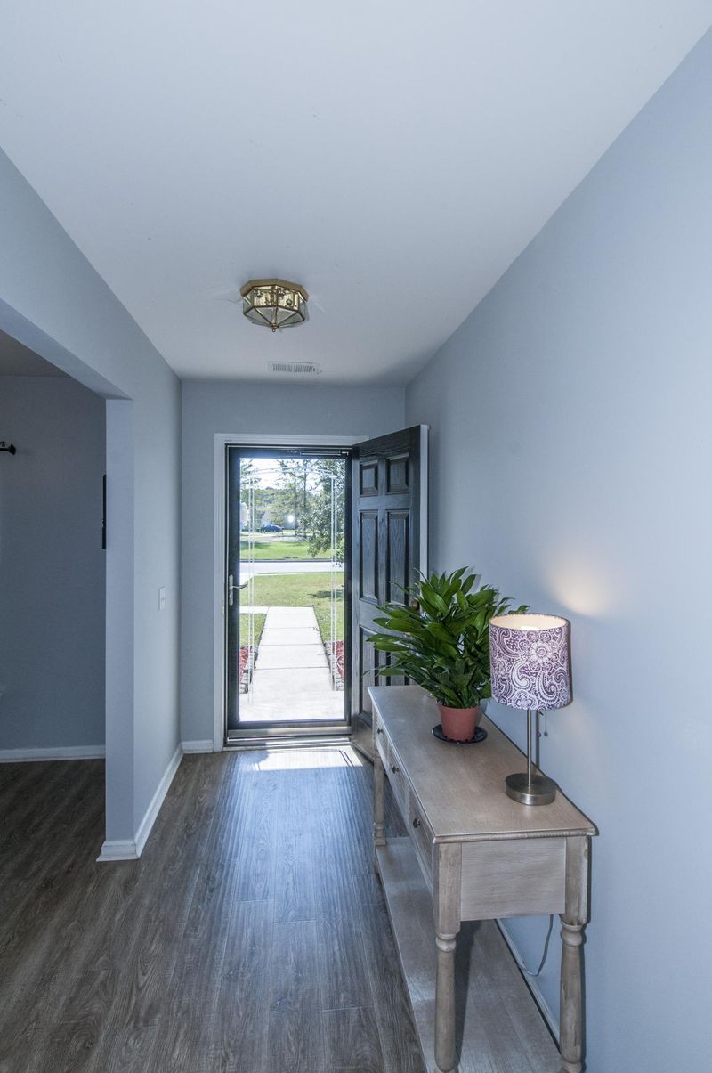 103 Cranston Ln, Summerville, SC 29483
