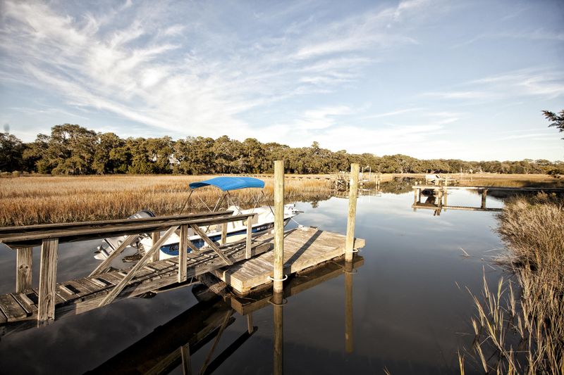 2710 Bryans Dairy Rd, Johns Island, SC 29455