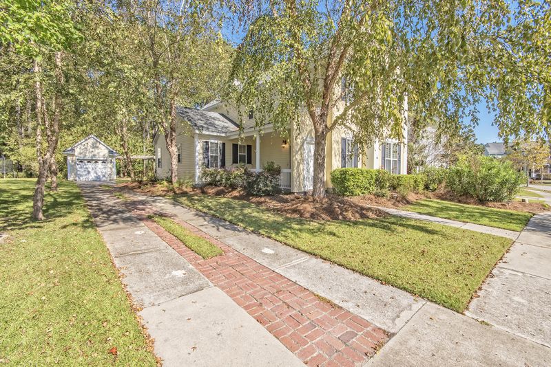 1741 Alan Brooke Dr, Mount Pleasant, SC 29466