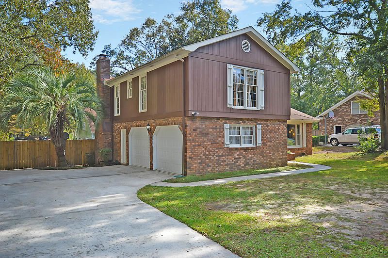 5805 Windsor Ct, Hanahan, SC 29410