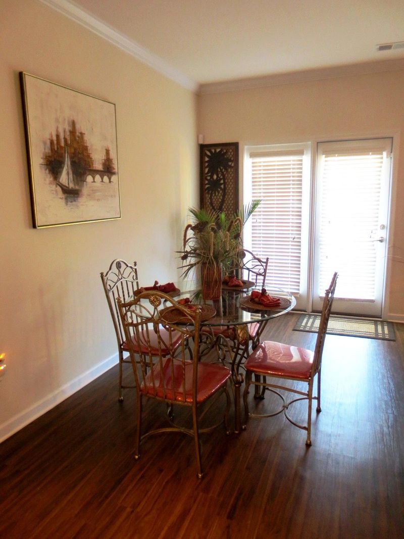 219 S Lamplighter Ln, Summerville, SC 29486